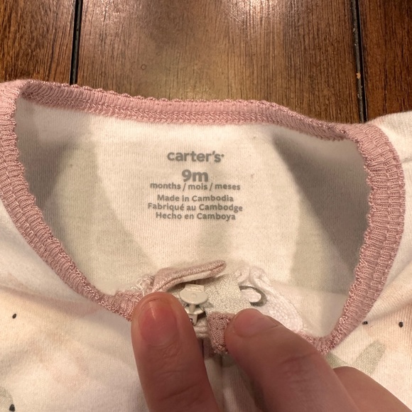 Like New! Footsie sz 9 months - Picture 2 of 2